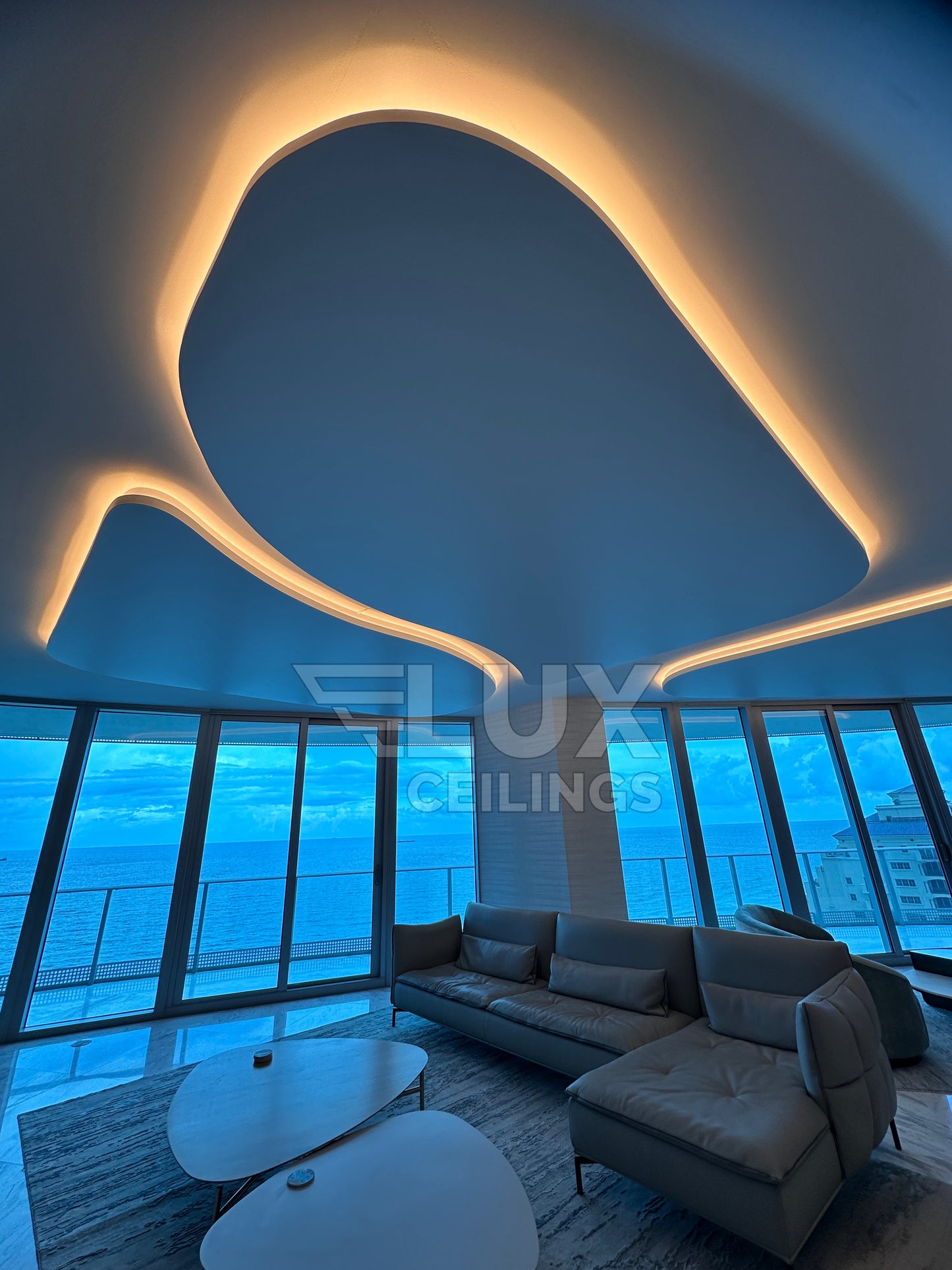 FLOATING & TRAY CEILINGS